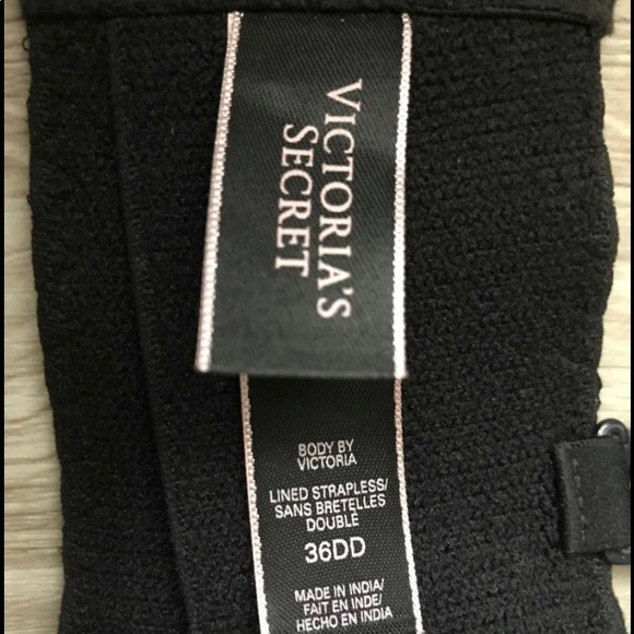 Victoria’s Secret Bra - Picture 2 of 4